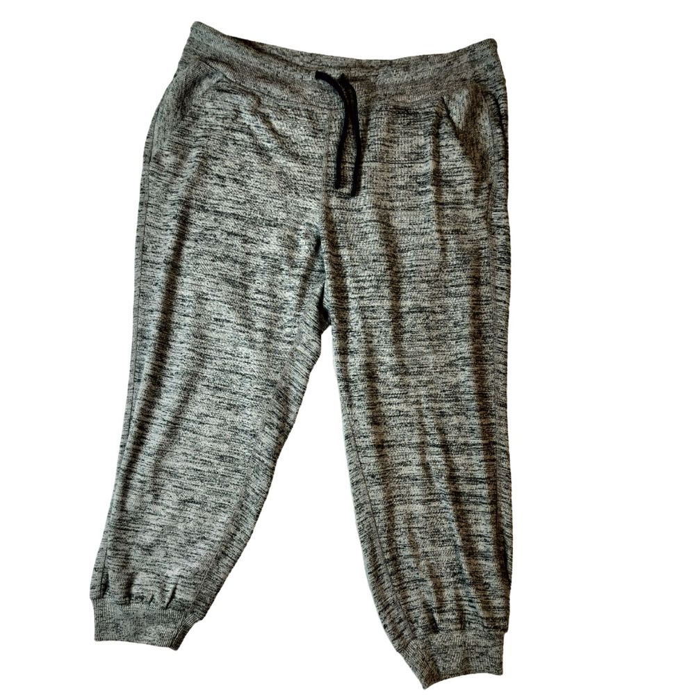 Women's Athleta Cropped Gray Joggers. Size XL (Waist 34"-36")